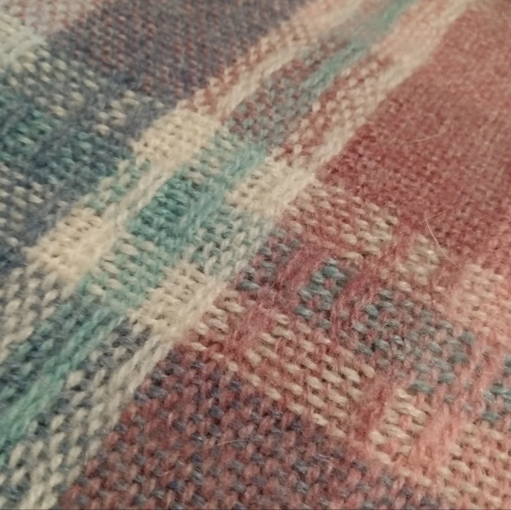 Faribo Vintage Acrylic/Wool Blend Pastel Plaid Fringed Throw USA Made